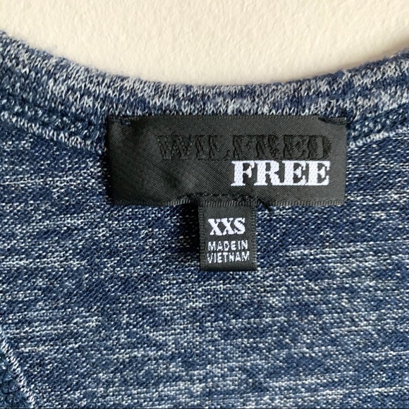 Wilfred V-Neck Tank - Picture 2 of 3